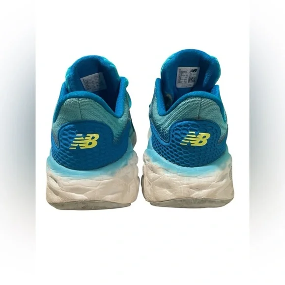 New Balance Fresh Foam More V3 - Picture 4 of 5